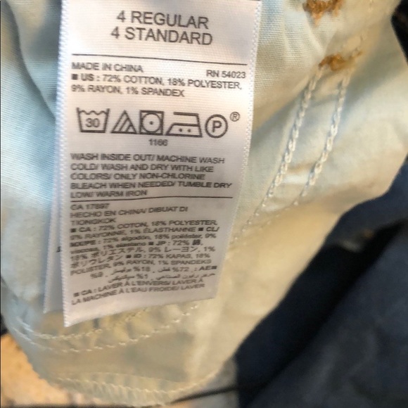 Old Navy Rockstar blue jeans Sz 4reg - Picture 6 of 6